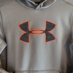 Underarmor storm sweatshirt grey pockets hoodie